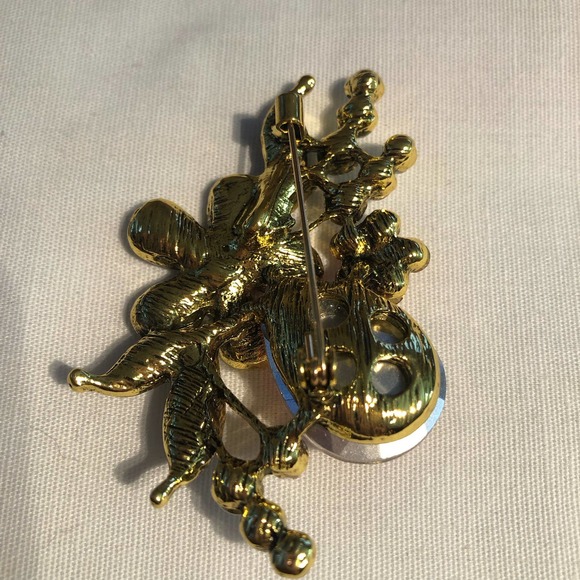 Vintage Style Retro Floral Brooch Pin Peach Clear Rhinestones - Picture 7 of 7